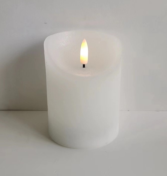 Led-kynttilä ajastimella 7,5x10cm - Kynttilät, lyhdyt ja tarvikkeet - 180808 - 1